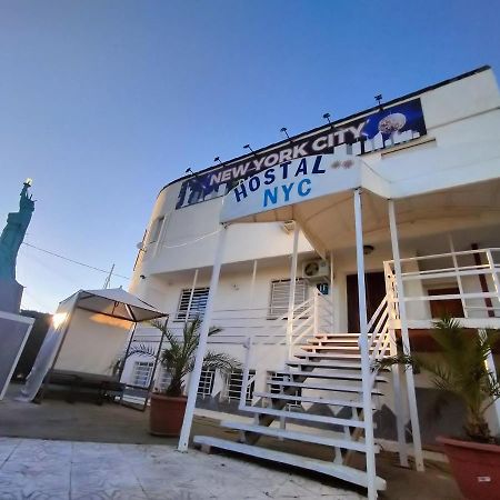 Hostal New York City Sonseca Bagian luar foto